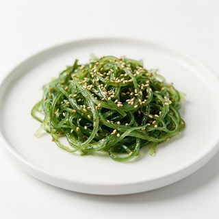 3. Insalata di alghe giapponesi