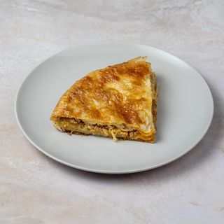 Burek sa mesom ljuti