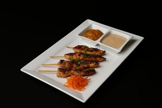 40. Курица на палочке (100г)