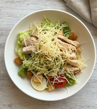 Цезарь с курицей (210г)
