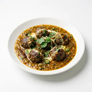 Lamb kofta curry
