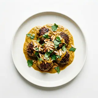 Lamb kofta korma