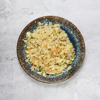 蛋炒饭 Prženi pirinač sa jajima