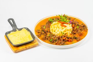 Макароны с тушенной говядиной (400г)