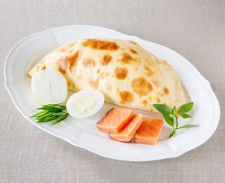 Пирог с красной рыбой (200г)