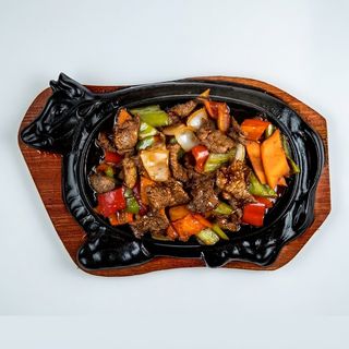 Мясо На Жаровне (280 г)