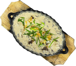 Говядина с грибами под сыром(400г)