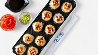 Premium hot roll (10шт/300г)