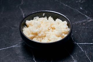 Рис отварной (200г)