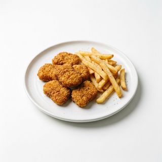 Nuggets de Frango e Batatas Fritas