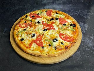 Пицца Паолия средняя 30см (450г)