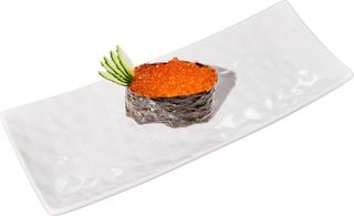 Гункан икура (45г)