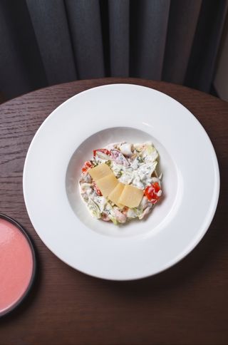 Батумский Салат С Морепродуктами В Соусе Тар-Тар (250 г)