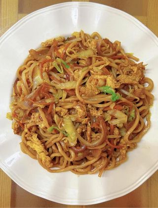 （#4） Prženi rezanci sa povrćem