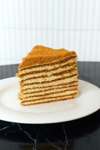 Медовик (160г)