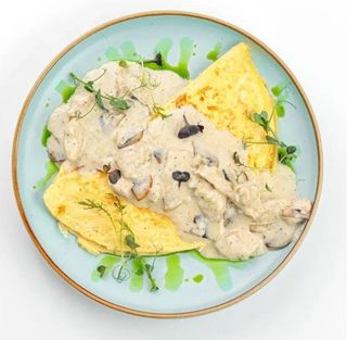 Омлет С Цыпленком И Грибами (100 г)