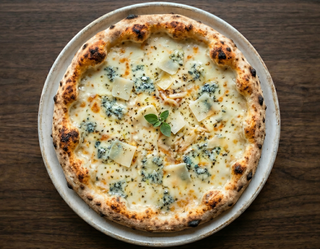 Pizza 4 Queijos