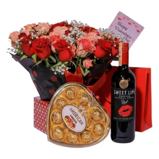 Mixed Standing Bouquet with Sweet Lips & Chocolates