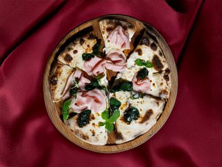 С ветчиной и трюфельным маслом (470г)