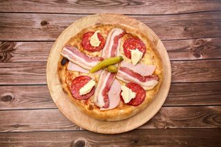 Pizza Srbijana