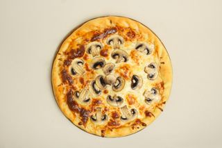 Грибная пицца (450г)