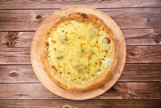Pizza Quattro Formaggi
