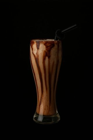 55. SNICKERS коктейль (450мл)