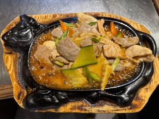 57b. Misto di carne alla piastra