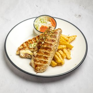 Punjeni pileći file 300g