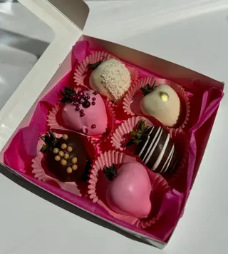Клубника в шоколаде (6шт/180г)