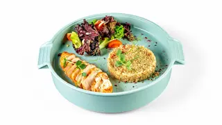 ПП-фаршированная грудка с киноа и миксом салата (350г)
