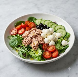 Insalatona con tonno e mozzarella