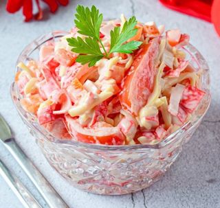 Салат Красное море (150г)
