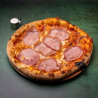 Pizza Pečenica