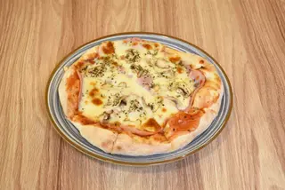 Pizza Capriciossa 