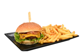 Hamburger americano con patatine