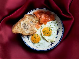 Глазунья с форелью (180г)