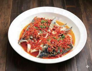 611 - Testa di pesce piccante al vapore