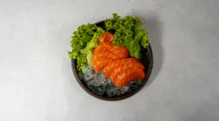 622. Sake sashimi