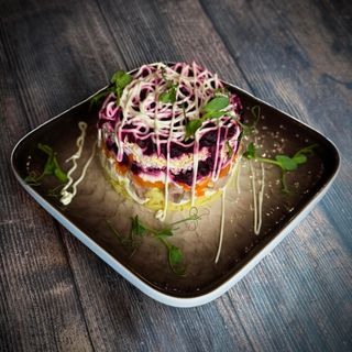 Салат Сельдь под шубой(400г)