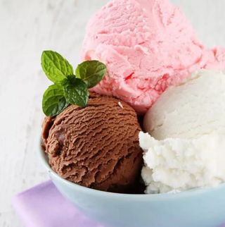 Мороженое (в ассортименте) (1000г)