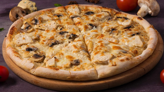 С курицей грибами (350г)
