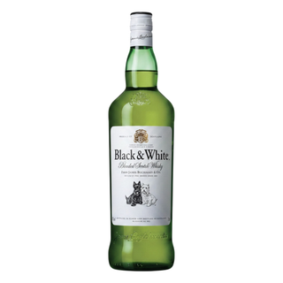 Black & White Scotch Whisky 750ml