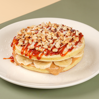 ფენქეიქი არაქისის კარაქით და კარამელით