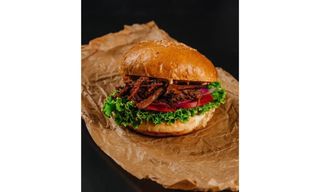 Бургер Рваная свинина (337г)