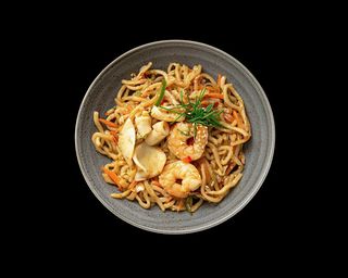 Удон с морепродуктами (350 г)