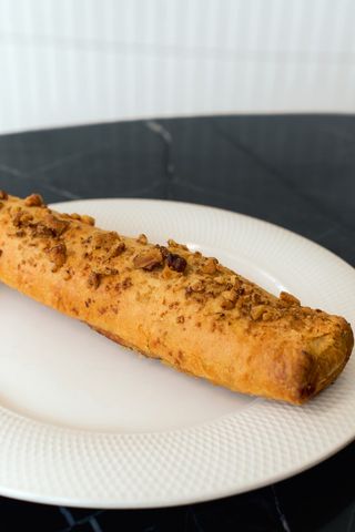 Борек с яблоком (150г)