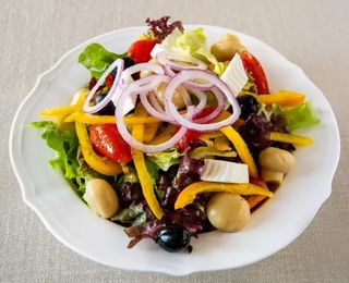 Салат из трех видов салата (290г)