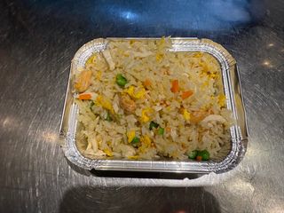 70d. Riso con pollo e mandorle