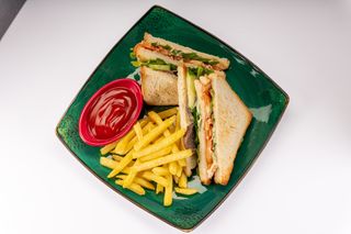 Клаб сендвич с казы (430г)